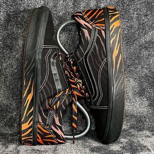 Vans ComfyCush Old Skool x Project Cat Black Tiger Men’s 6.5 / Women’s 8